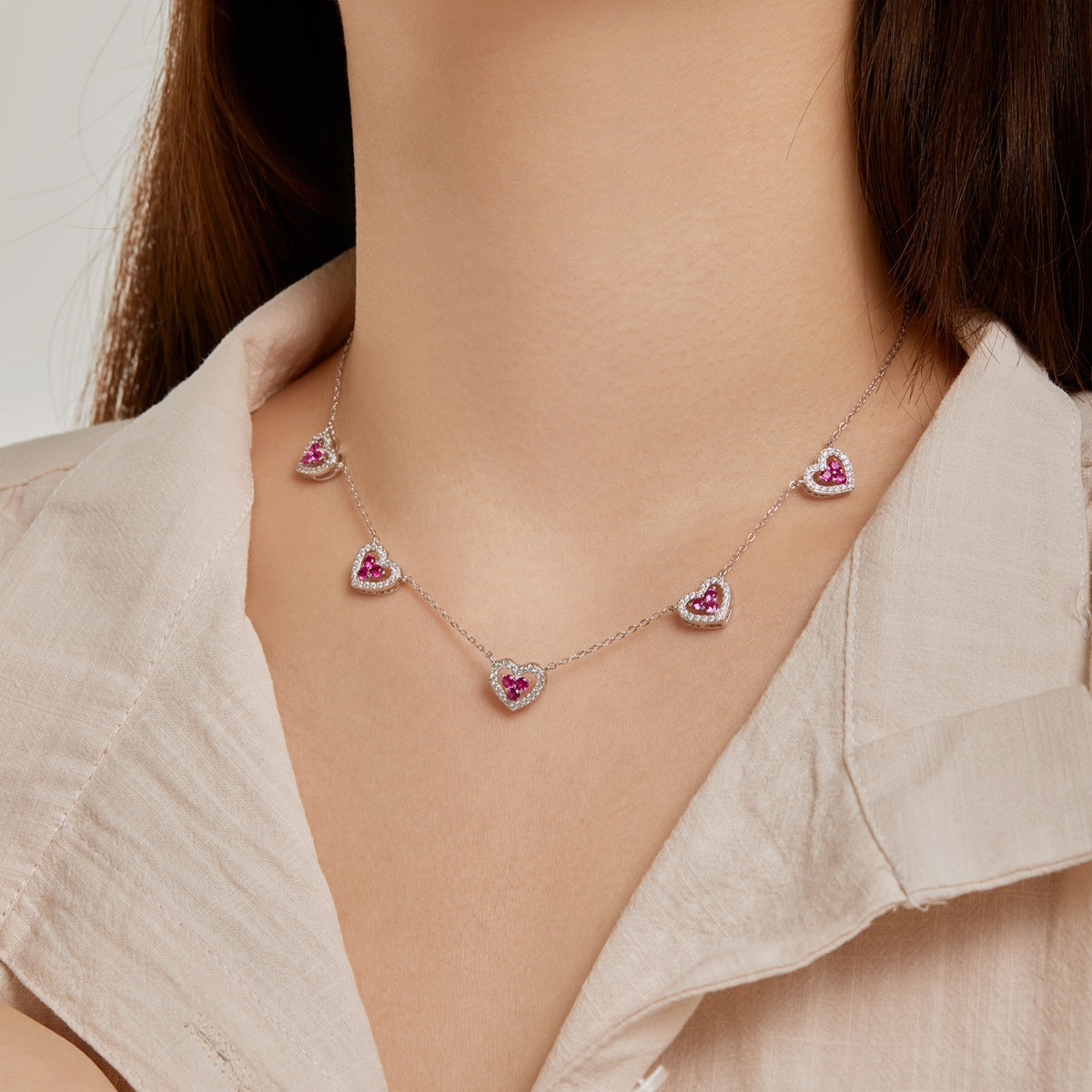 [Raffine]Sparkling Five Heart Necklace