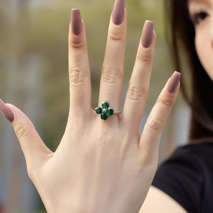 [Raffine] Anillo de estrella de ocho puntas con trébol de cuatro hojas