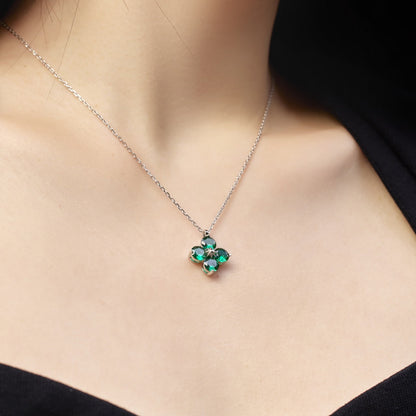[Raffine]Collar de trébol de cuatro hojas y estrella de ocho puntas