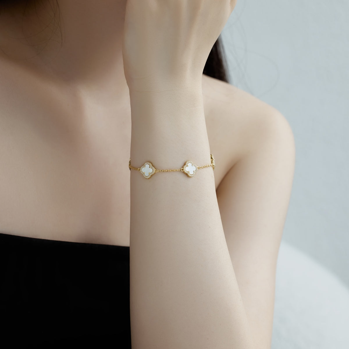[Raffine] Pulsera exquisita de trébol de cuatro hojas