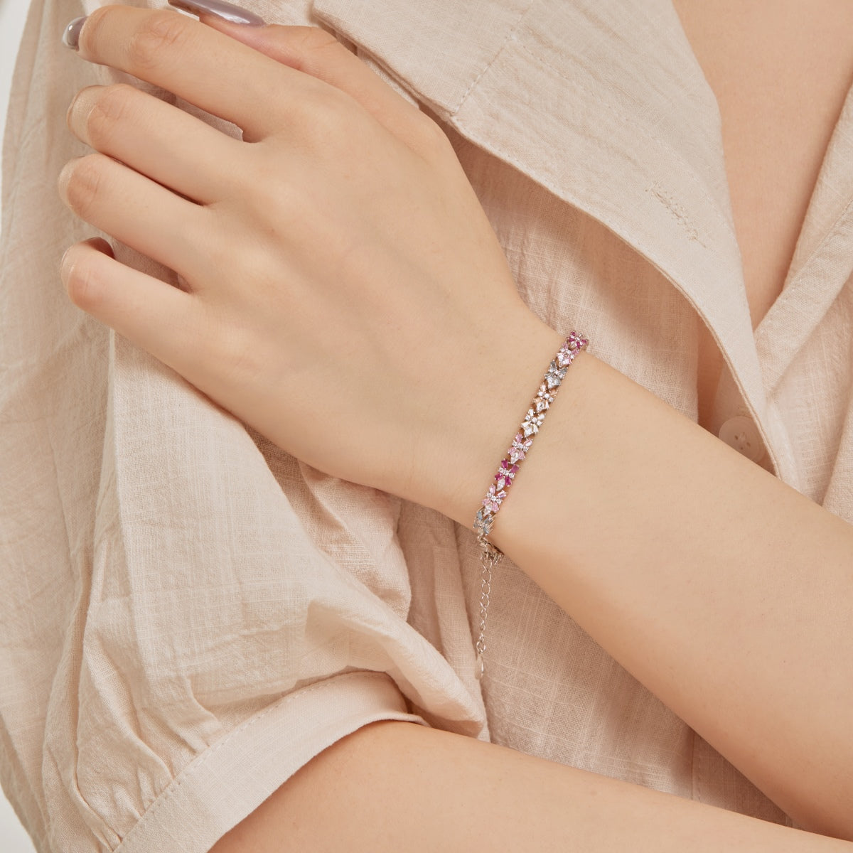 [Raffine] Pulsera de fiesta única con forma de mariposa colorida