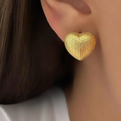 [Raffine]Cecelia Textured Heart Earrings