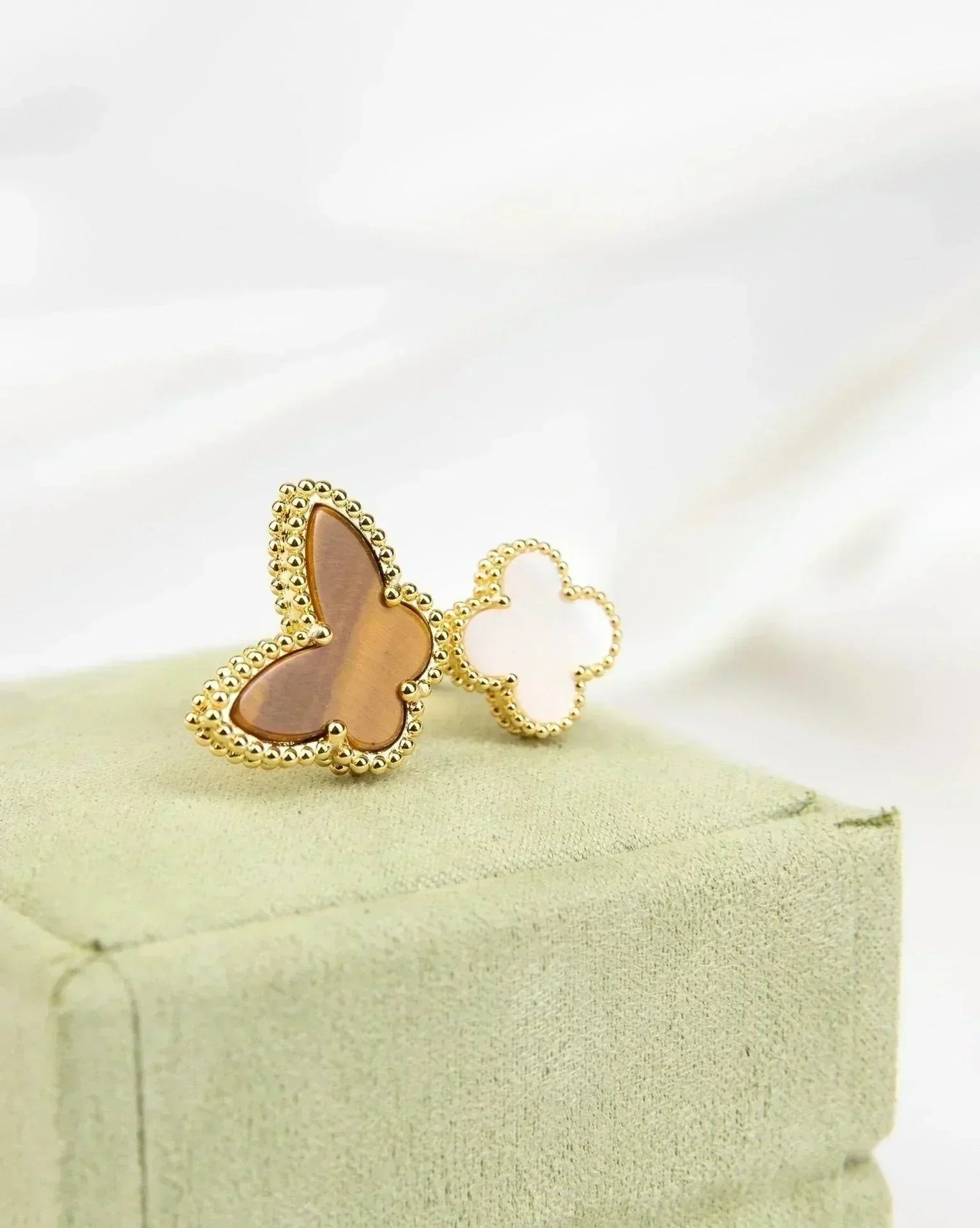 [Raffine]LUCKY BETWEEN THE FINGER RING