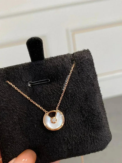 [Raffine] COLLAR DE TRAPEADOR DE ORO ROSA AMULETTE
