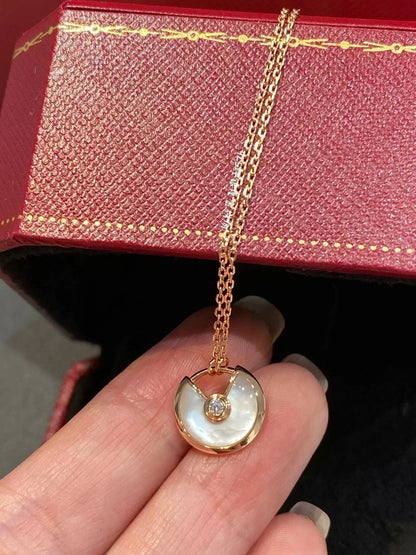 [Raffine] COLLAR DE TRAPEADOR DE ORO ROSA AMULETTE