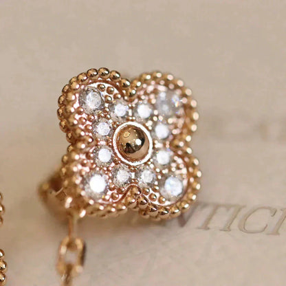 [Raffine]CLOVER MEDIUM 1 MOTIFS FUll DIAMOND EARRINGS