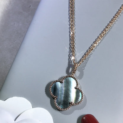 [Raffine] COLLAR DE TRÉBOL GRANDE DE 25 MM DE ORO CON TRAPEZOIDAL OSCURO