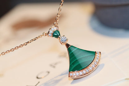 [Raffine] COLLAR DE SUEÑO MALAQUITA DIAMANTE