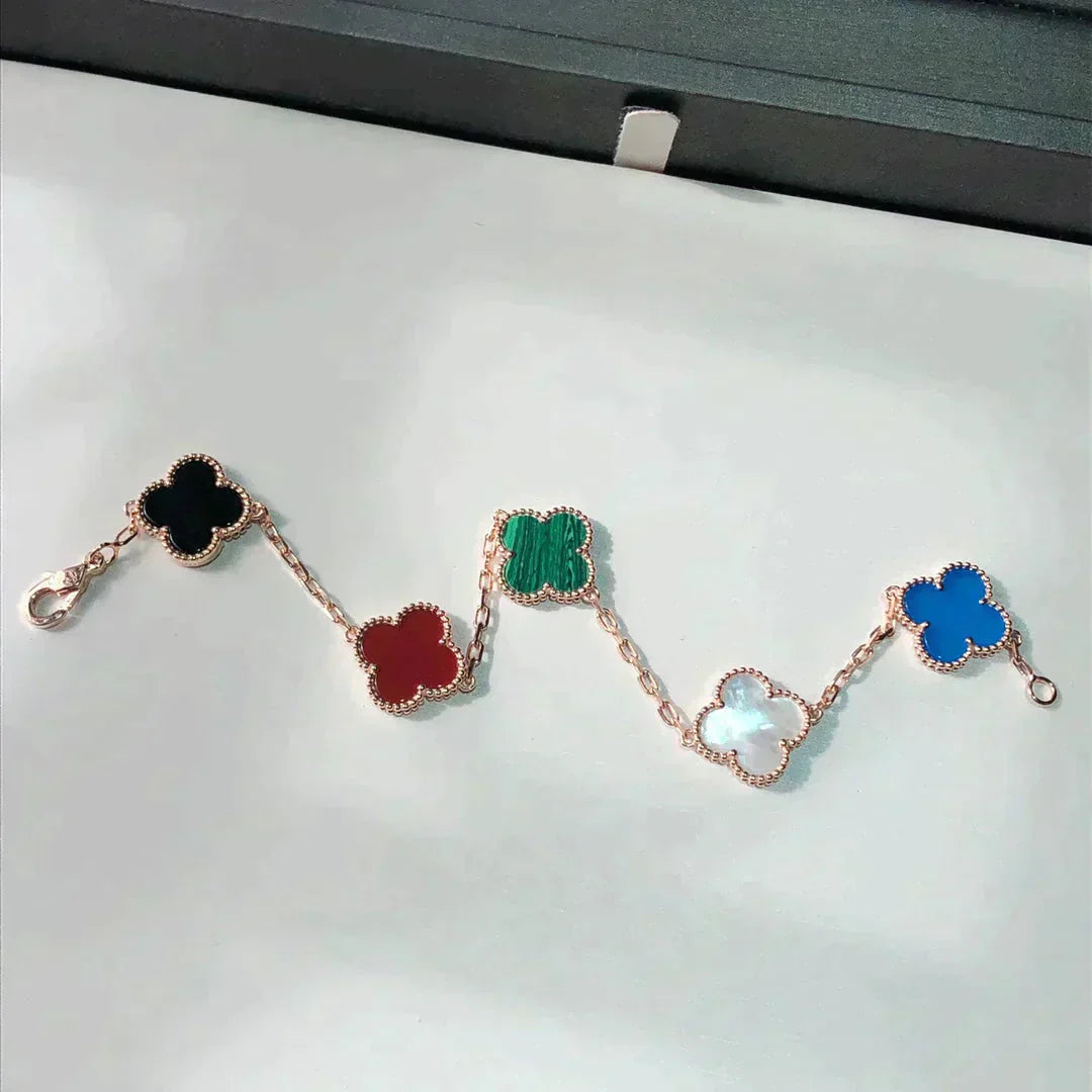 [Raffine]PULSERA MULTICOLOR TRÉBOL 5 MOTIVOS
