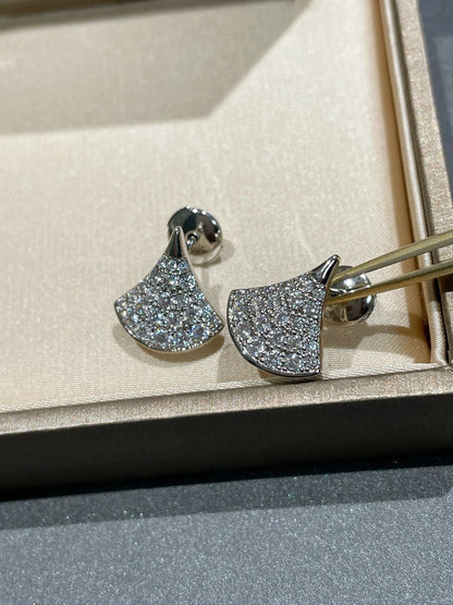 [Raffine]DREAM STUD EARRINGS DIAMOND