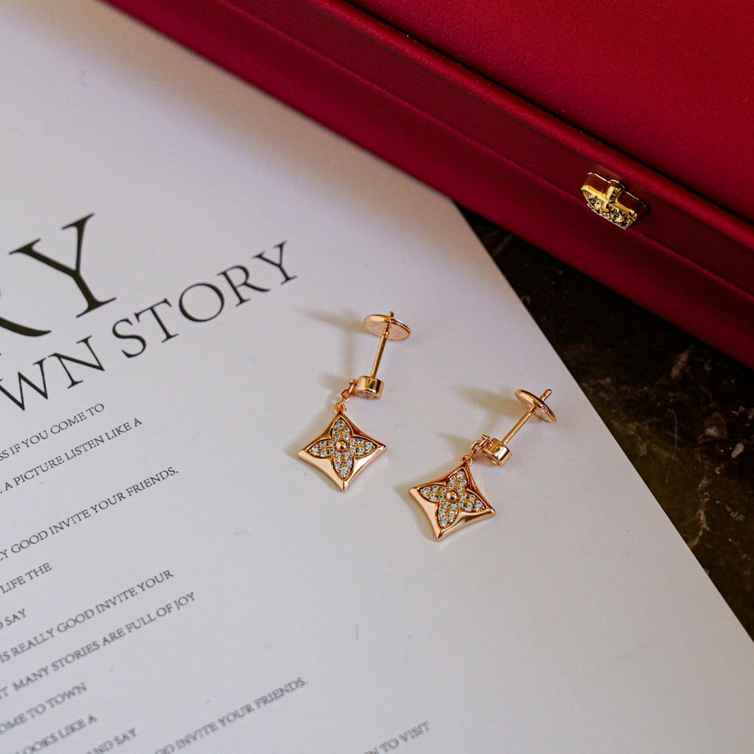 [Raffine]STAR DIAMONDS EARRINGS GOLD