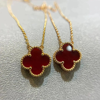 [Raffine] COLLAR DE UNA SOLA FLOR DE CORNALINA DE 15 MM DE TRÉBOL
