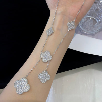 [Raffine] COLLAR DE PLATA Y DIAMANTES CON 5 MOTIVOS DE TRÉBOL