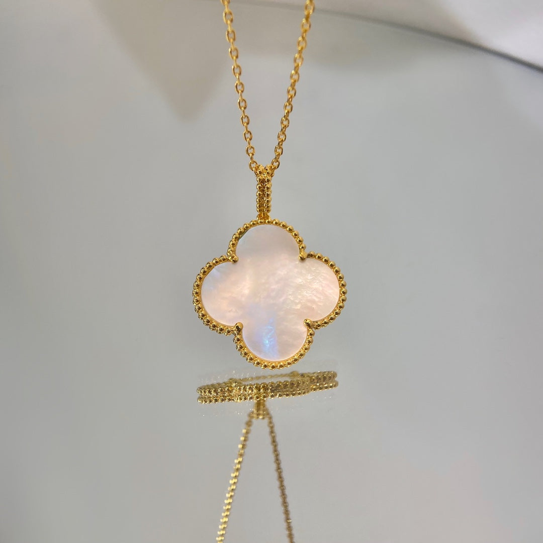 [Raffine] COLLAR CON COLGANTE GRANDE DE TRÉBOL DE 25 MM CON MOP