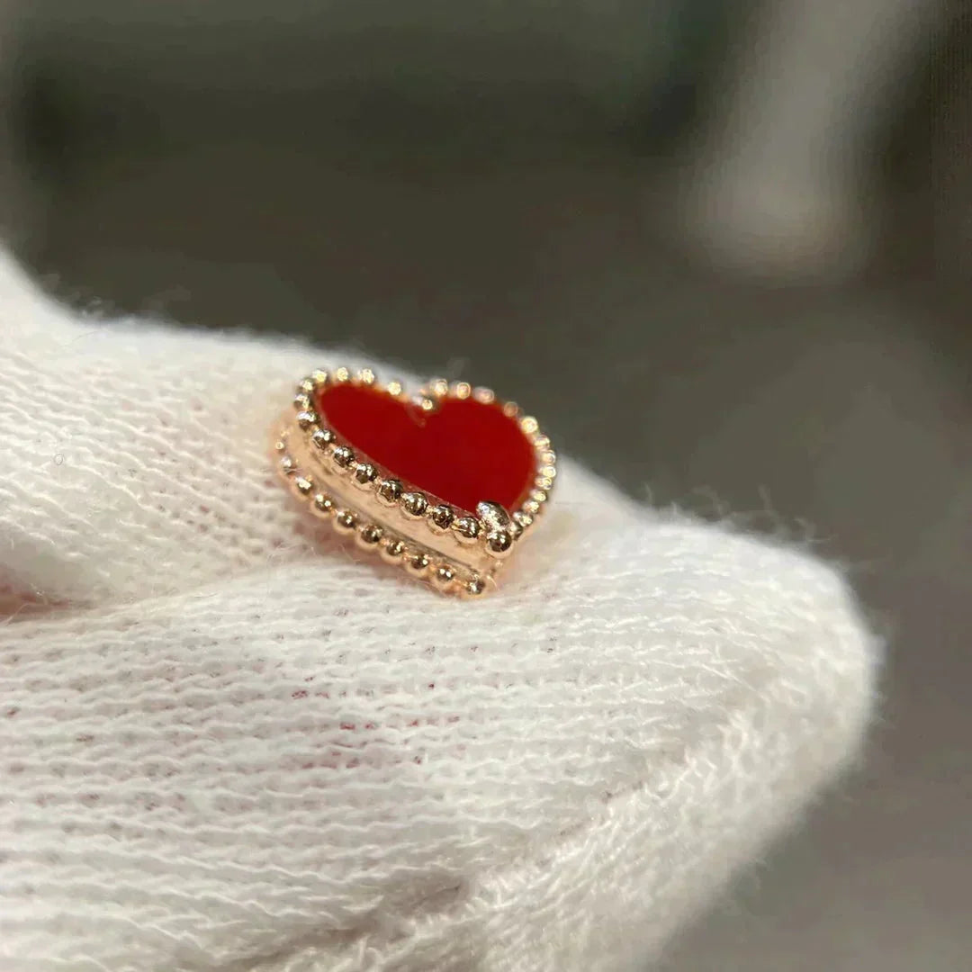 [Raffine]HEART CARNELIAN STUD EARRINGS
