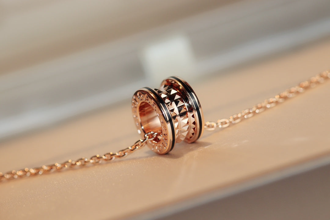 [Raffine]ZERO 1 ROCK PEDANT PINK GOLD BLACK NECKLACE