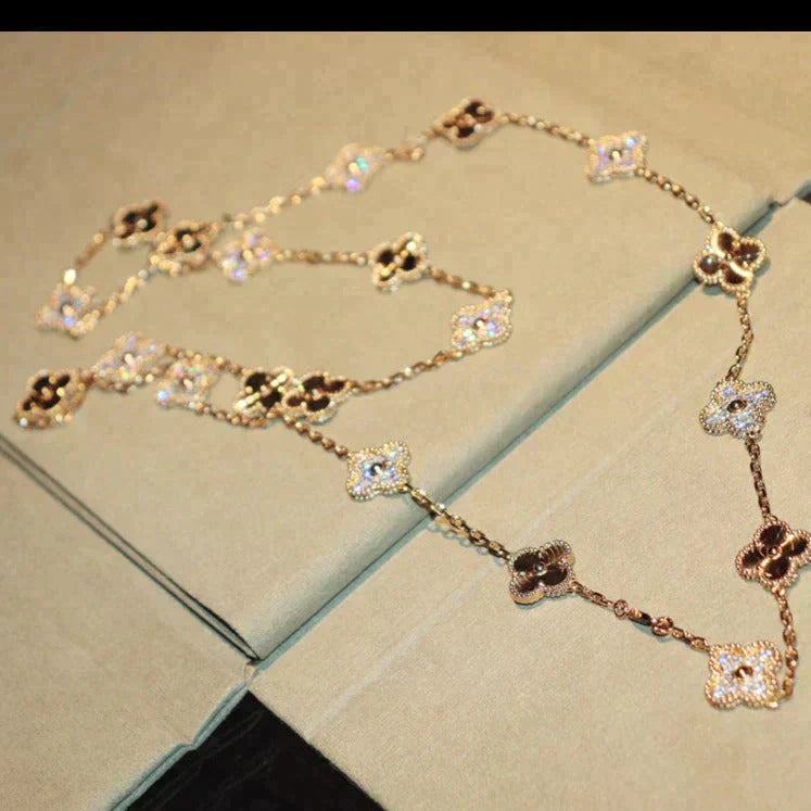 [Raffine] COLLAR DE DIAMANTES LÁSER CON 20 MOTIVOS DE TRÉBOL