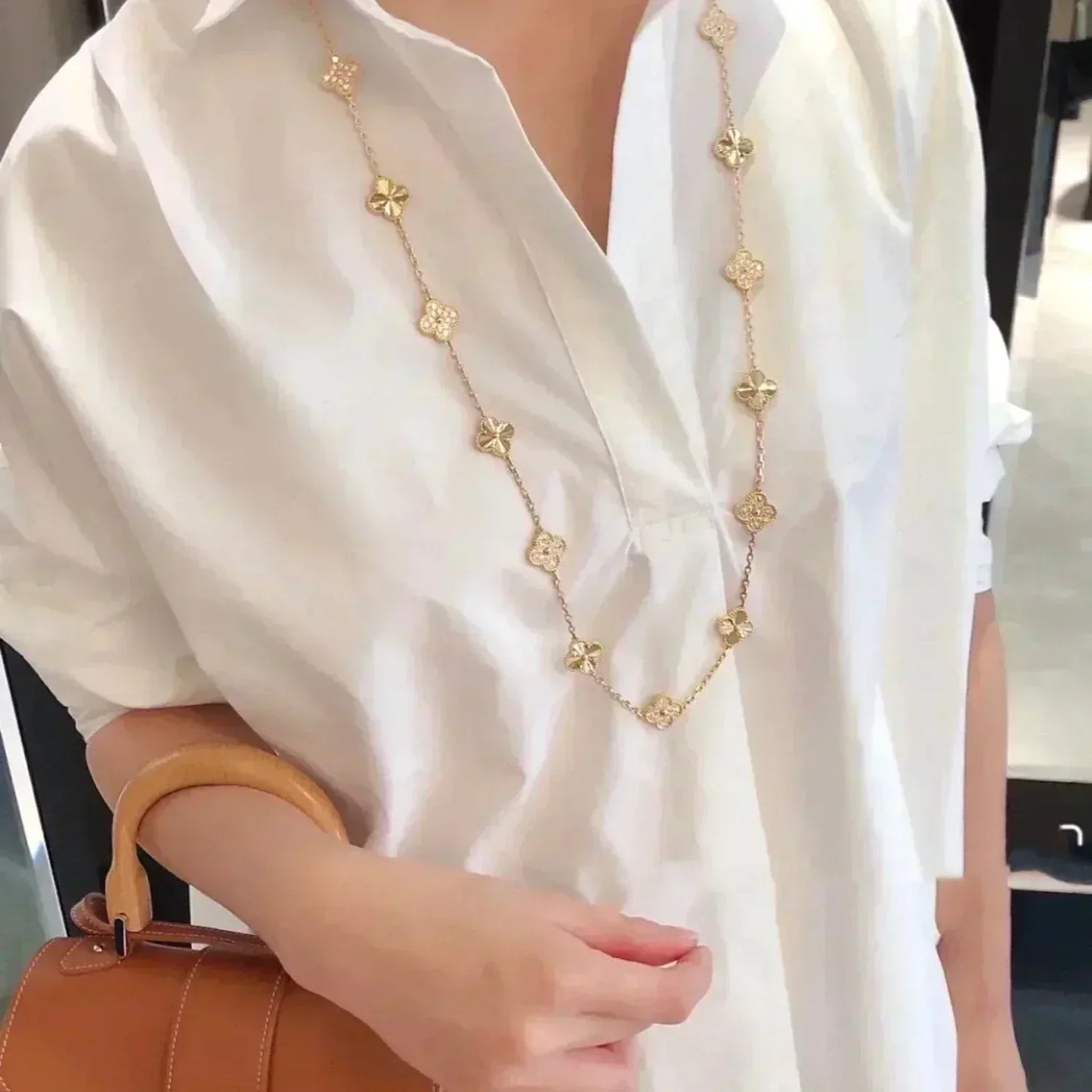 [Raffine] COLLAR DE DIAMANTES LÁSER CON 20 MOTIVOS DE TRÉBOL