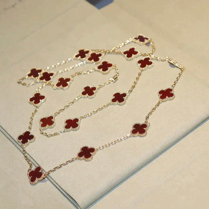 [Raffine] COLLAR DE CORNALINA CON 20 MOTIVOS DE TRÉBOL