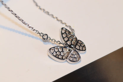[Raffine] COLLAR DE MARIPOSA Y DIAMANTES