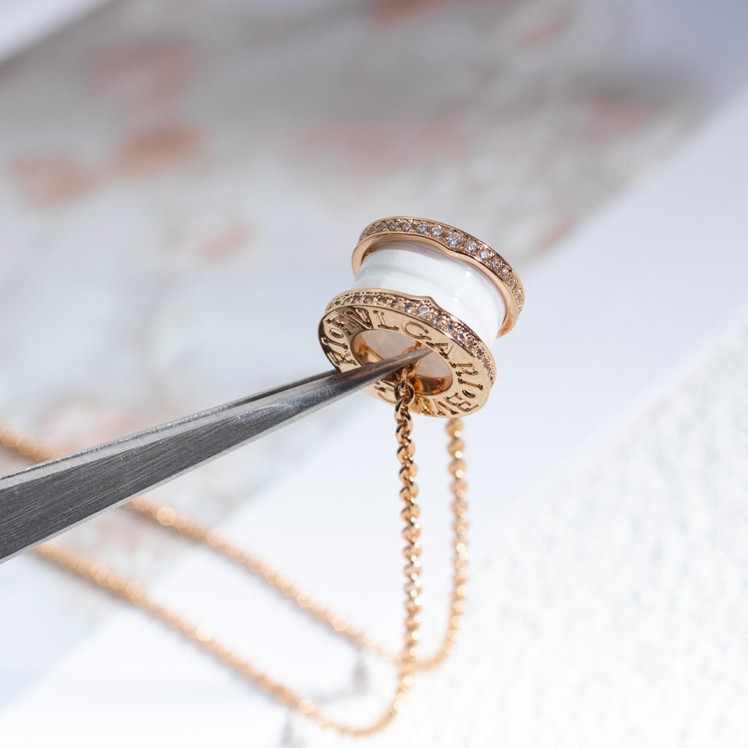 [Raffine]ZERO 1 WHITE CERAMIC PINK GOLD DIAMOND NECKLACE