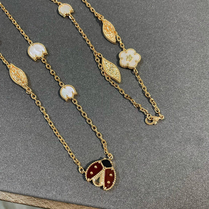 [Raffine] COLLAR DE ORO CON 15 MOTIVOS DE LUCKY SPRING