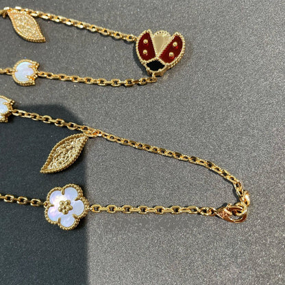 [Raffine] COLLAR DE ORO CON 15 MOTIVOS DE LUCKY SPRING