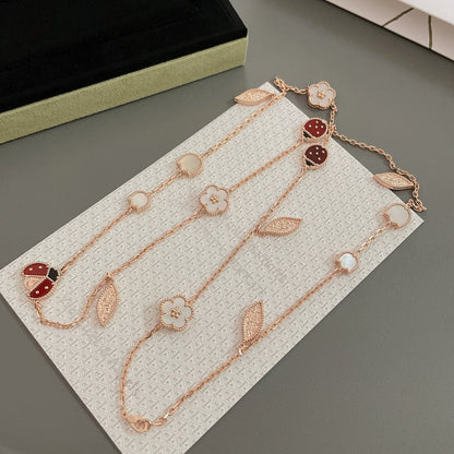 [Raffine] COLLAR DE ORO ROSA CON 15 MOTIVOS DE LUCKY SPRING