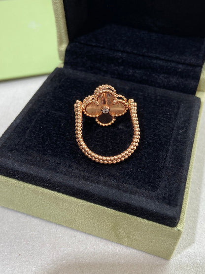[Raffine]Anillo de oro rosa Clover Riversible
