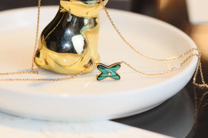 [Raffine]JEUX MALACHITE 1 DIAMOND PINK GOLD NECKLACE