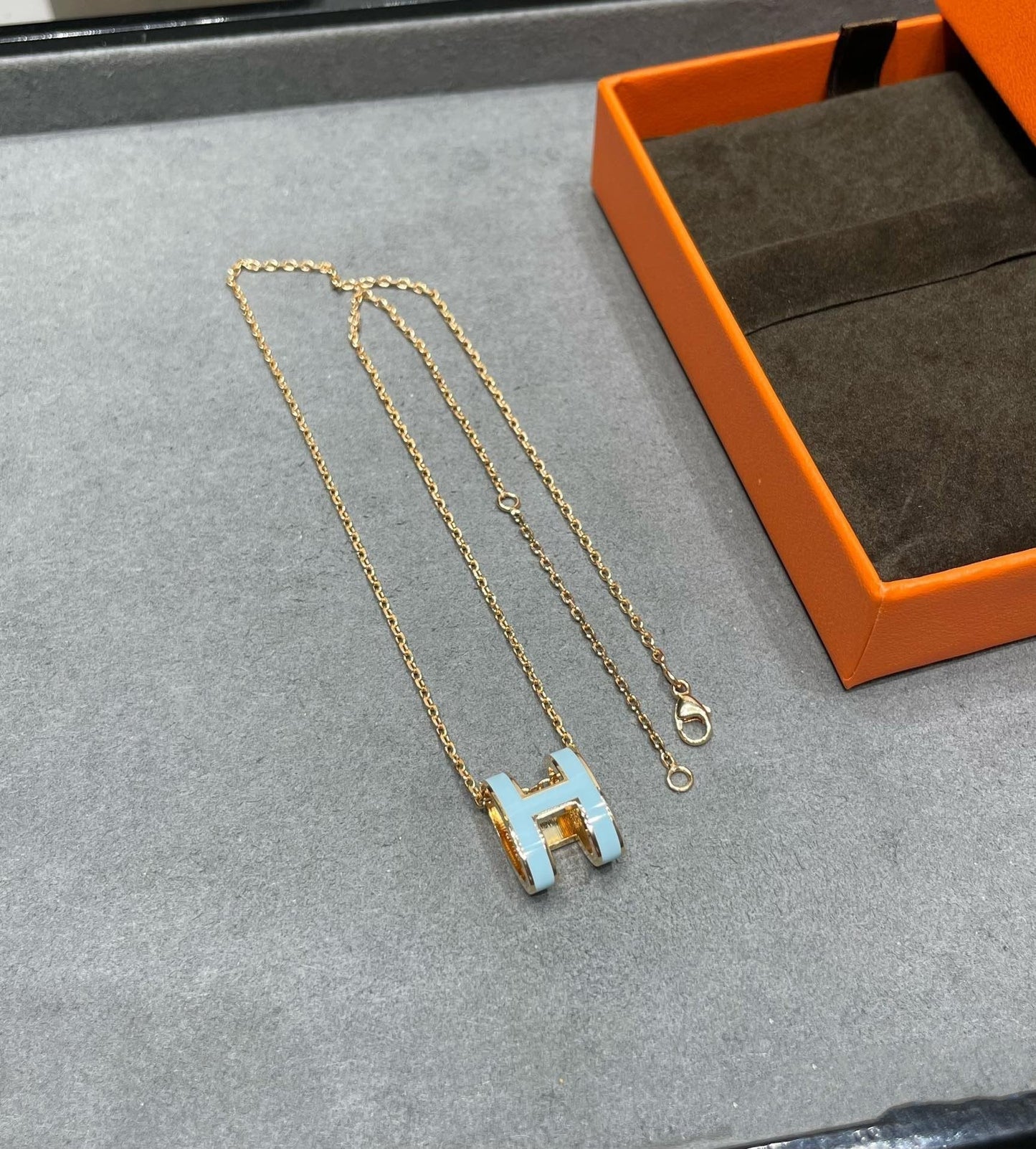 [Raffine]POP H SKY BLUE NECKLACE