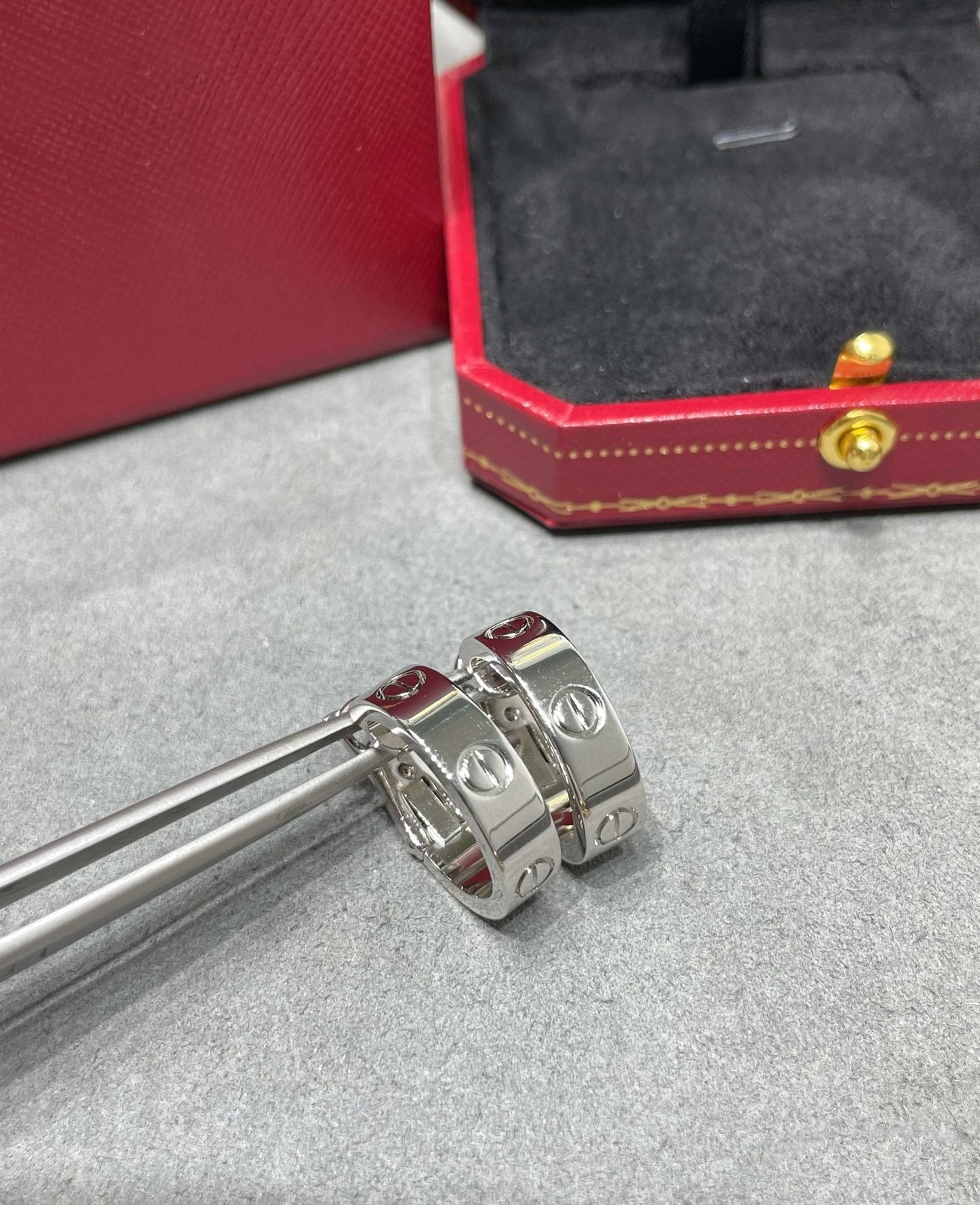 [Raffine]LOVE 5.5MM EARRINGS