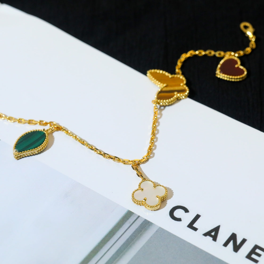 [Raffine]LUCKY SPRING 5 MOTIF GOLD BRACELET