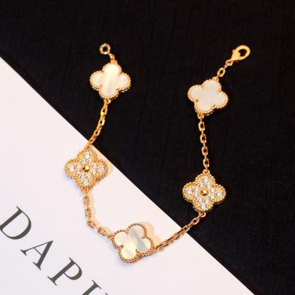[Raffine]CLOVER BRACELET 5 MOTIF WHITE MOP DIAMOND