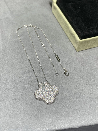 [Raffine] COLLAR DE PLATA CON COLGANTE DE TRÉBOL DE 25 MM Y DIAMANTES PAVÉ