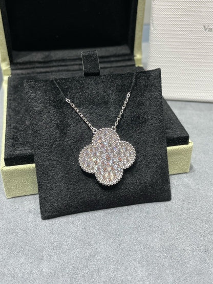 [Raffine] COLLAR DE PLATA CON COLGANTE DE TRÉBOL DE 25 MM Y DIAMANTES PAVÉ