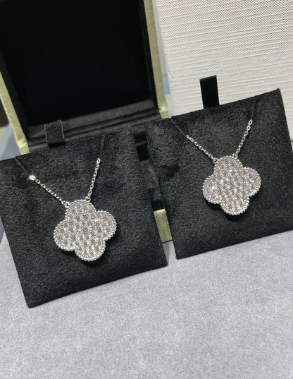 [Raffine] COLLAR DE PLATA CON COLGANTE DE TRÉBOL DE 25 MM Y DIAMANTES PAVÉ