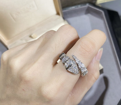 [Raffine]SERPENTI ANILLO GRANDE PLATA CON PAVÉ DE DIAMANTES
