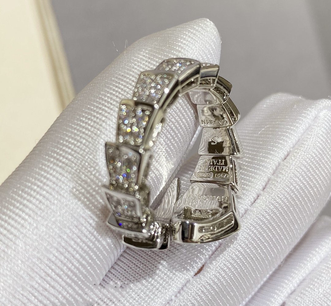 [Raffine]SERPENTI ANILLO GRANDE PLATA CON PAVÉ DE DIAMANTES