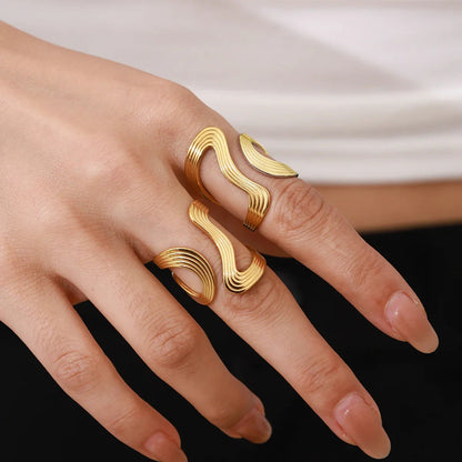 [Raffine]Vivi Twisted Band Gold Ring