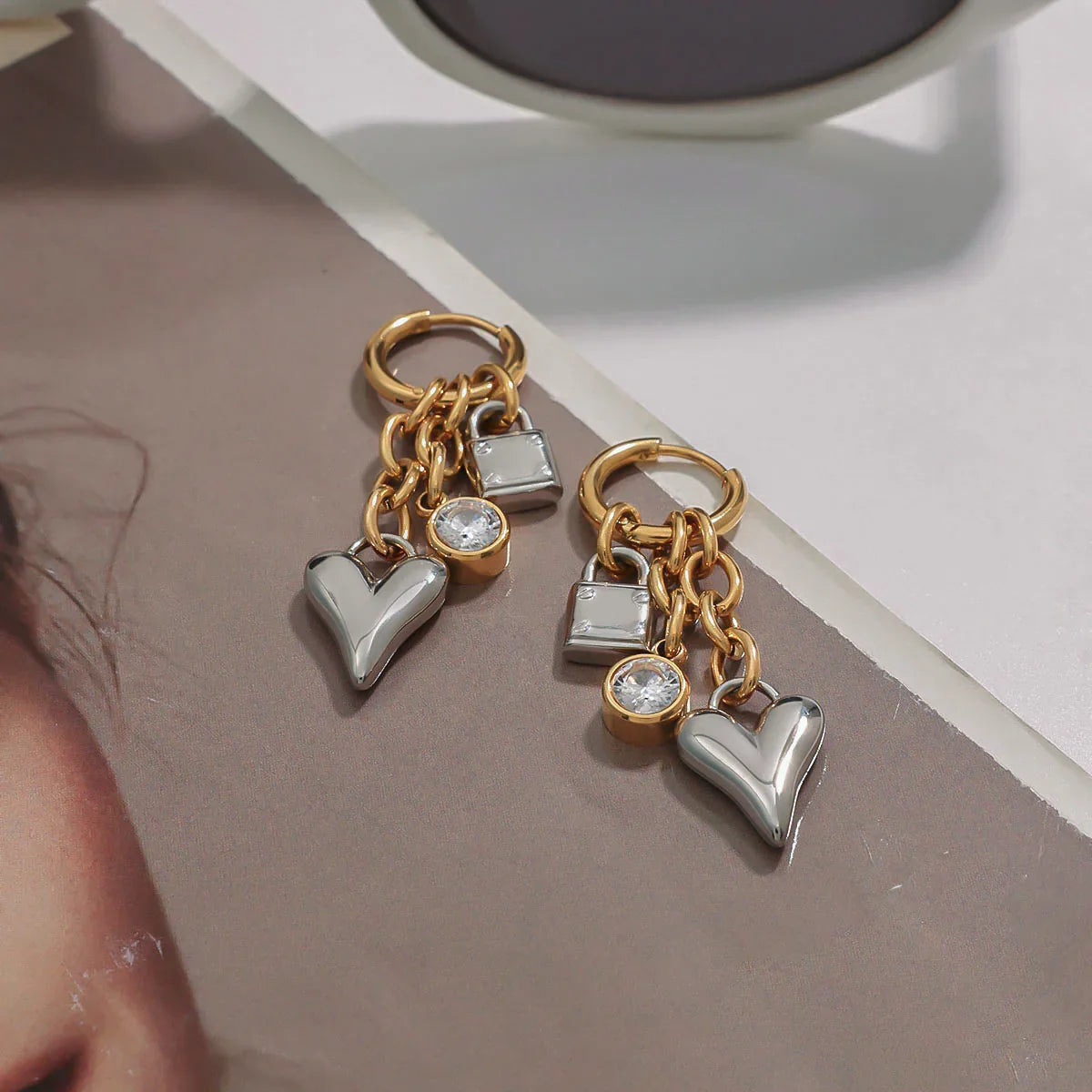 [Raffine]Sarah Heart & Lock Gold Earrings