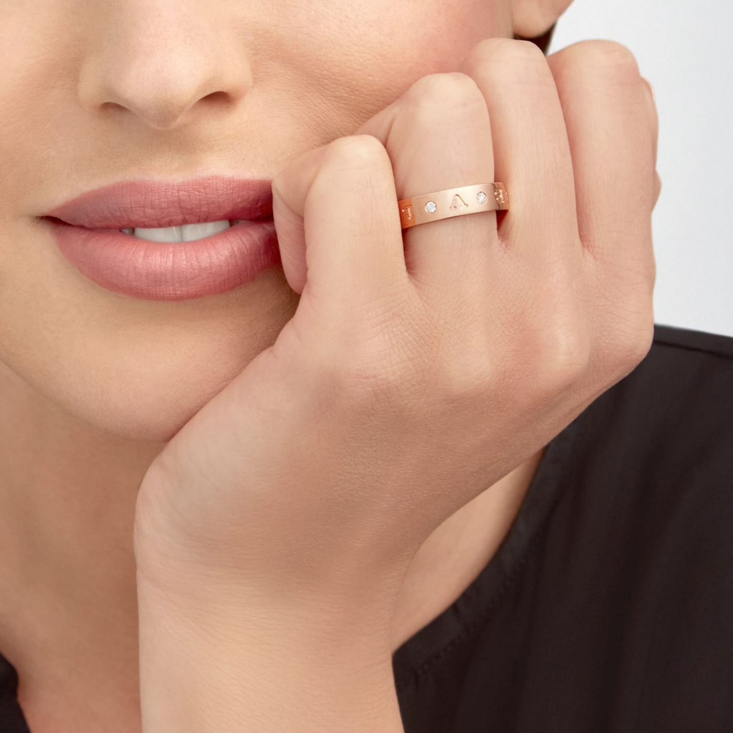 [Raffine]ZERO 1 ESSENTIAL PINK GOLD BAND WITH DIAMONDS RING