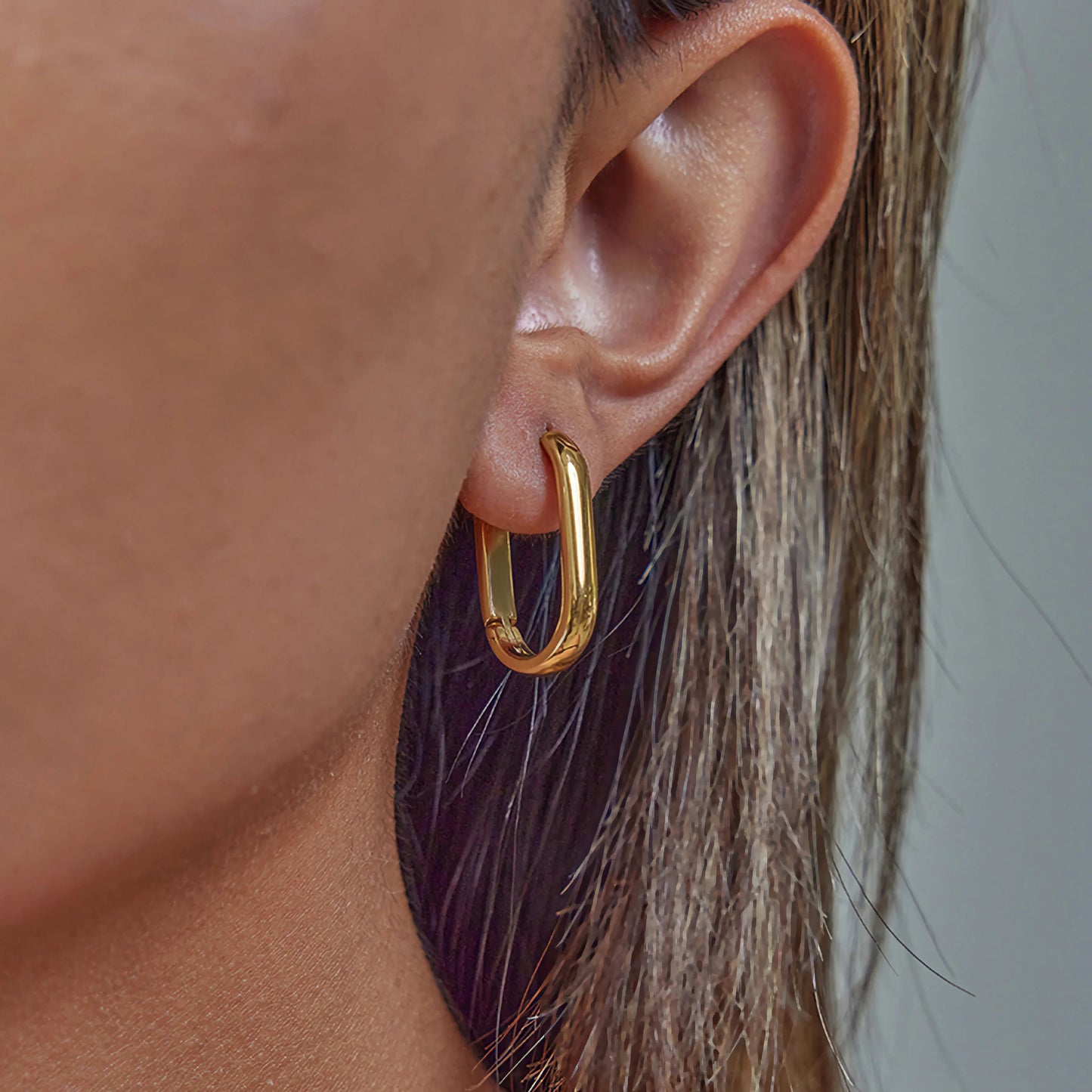 [Raffine]Clarabelle Staple Gold Hoops Bundle