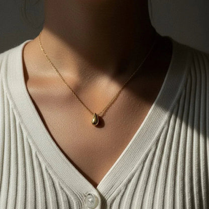 [Raffine]Marcelline Gold Teardrop Pendant