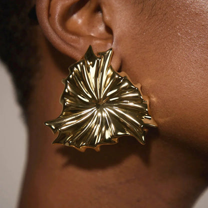 [Raffine]Rafaela Sculpted Petal Gold Earrings