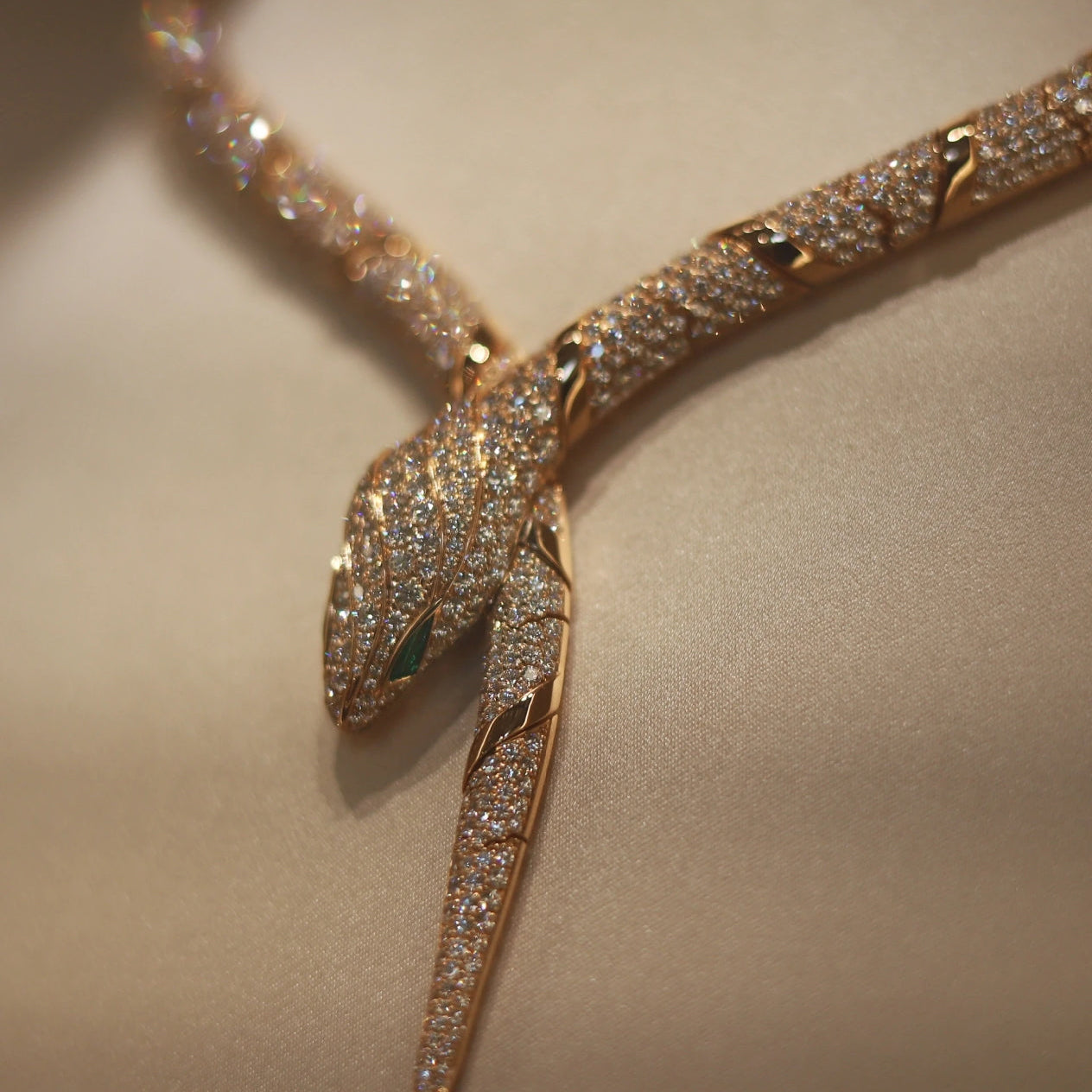 [Raffine]HAUTE COUTURE GOLD SERPENTI NECKLACE