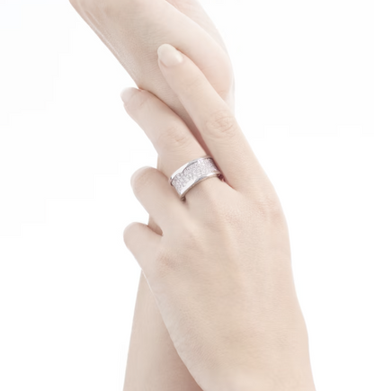 [Raffine]ZERO 1 CON DIAMANTES PAVADOS EN EL ANILLO ESPIRAL