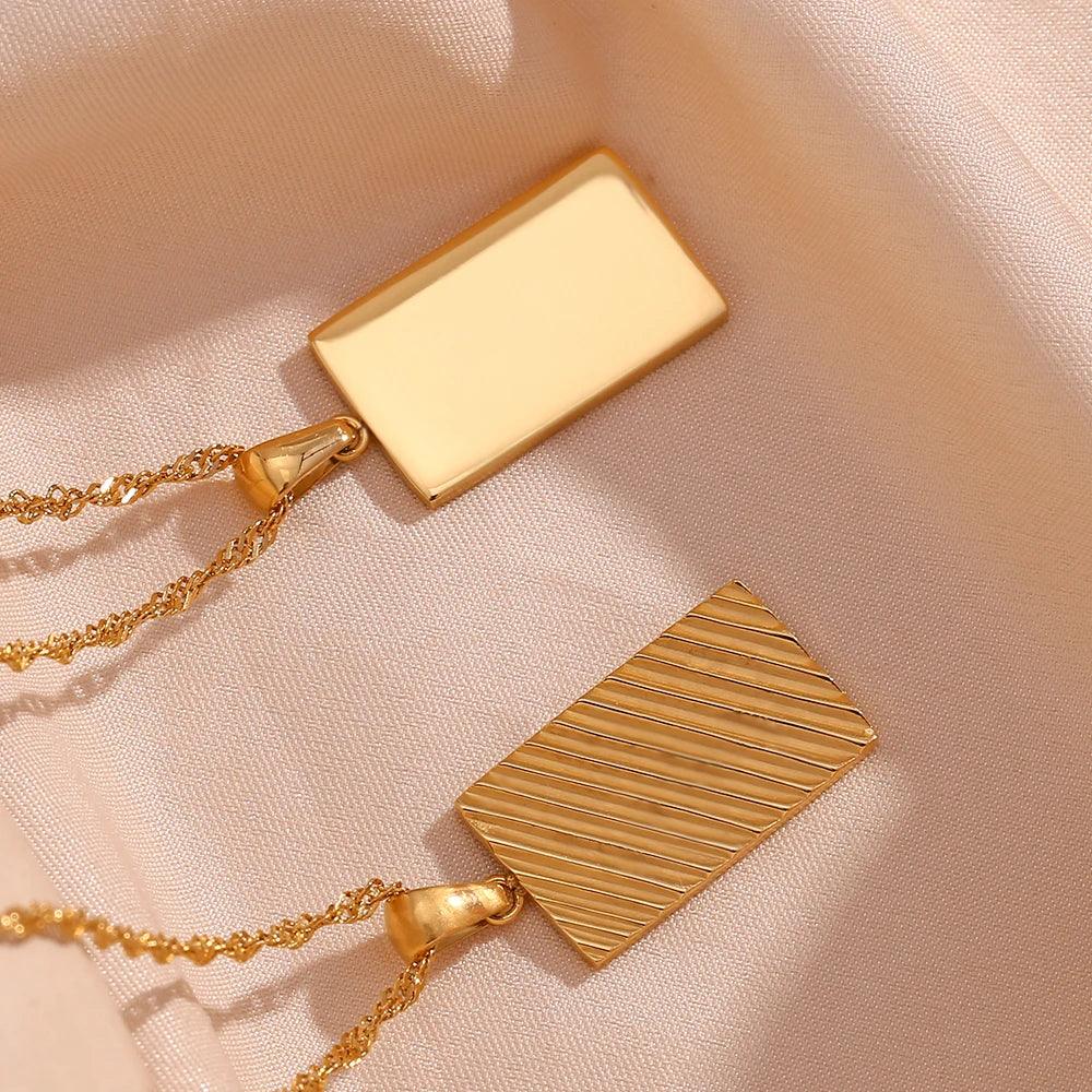 [Raffine]Dahlia Gold Necklace