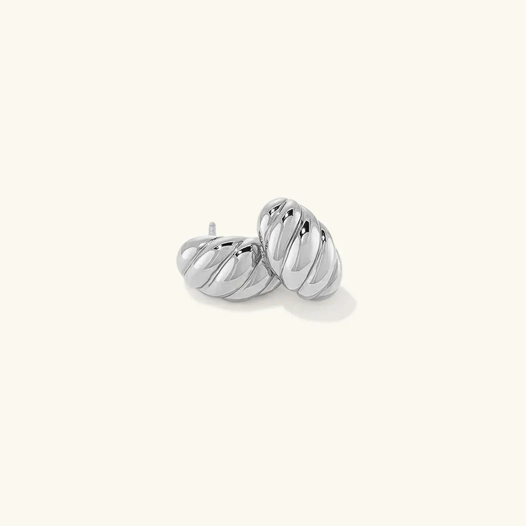 [Raffine]Croissant Huggie Earrings