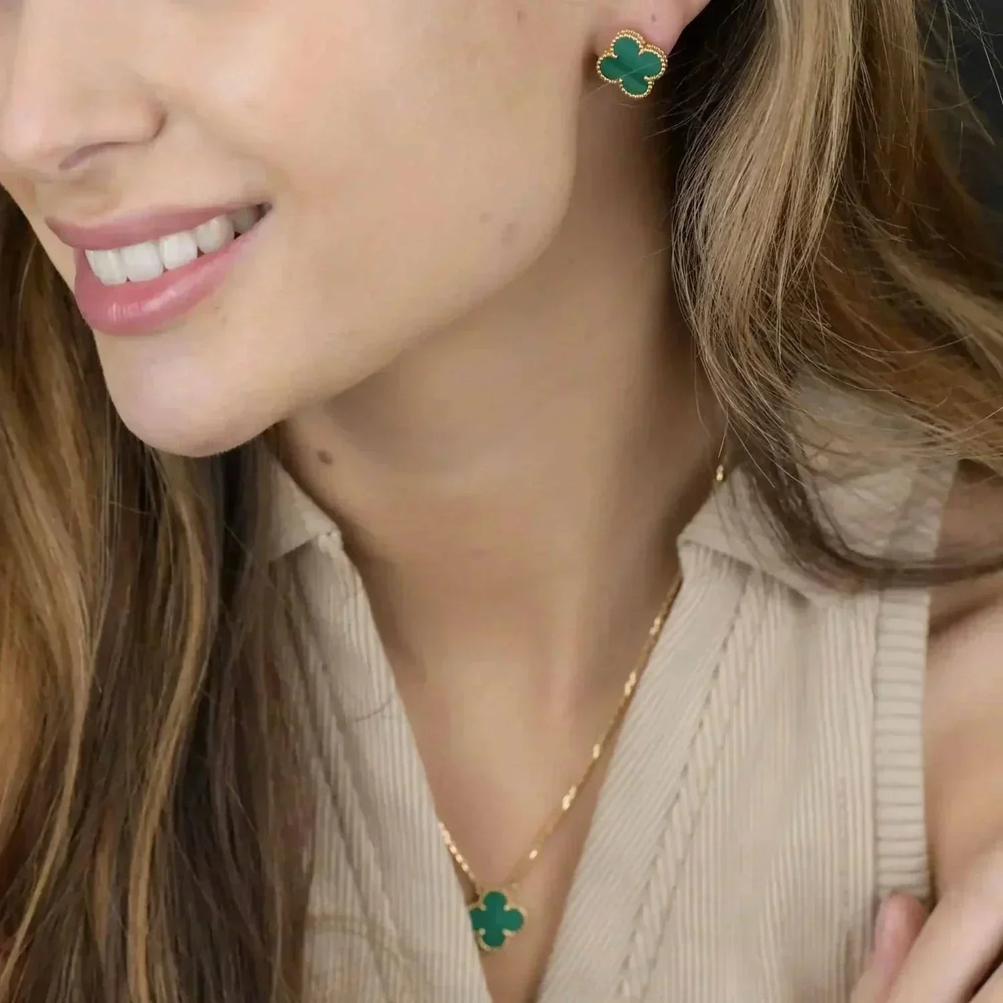 [Raffine]CLOVER MINI 9.5MM MALACHITE  EARRINGS